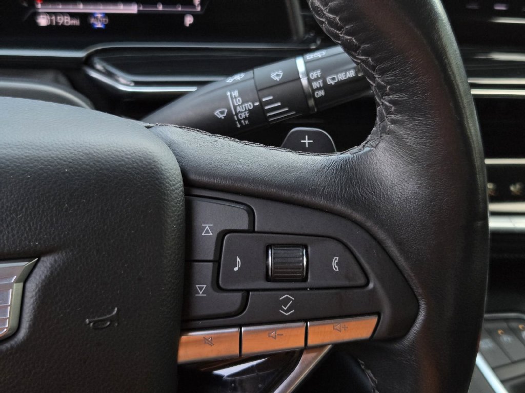 Used 2024 Cadillac Escalade Sport w/ LPO, ONYX Package AWD/4WD image 28