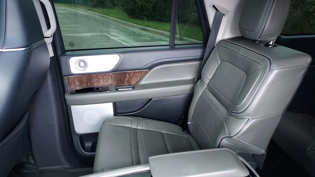 Used 2024 Lincoln Navigator Black Label image 22
