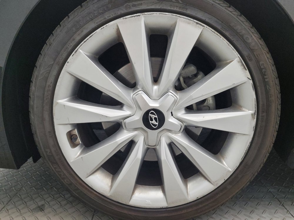 Used 2015 Hyundai Azera Limited FWD image 31