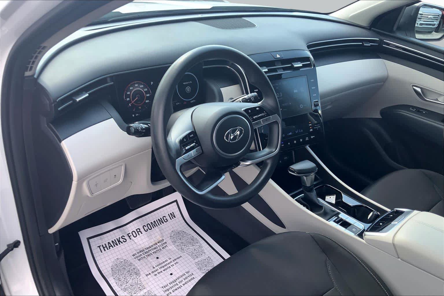 Used 2024 Hyundai Tucson SEL FWD image 17