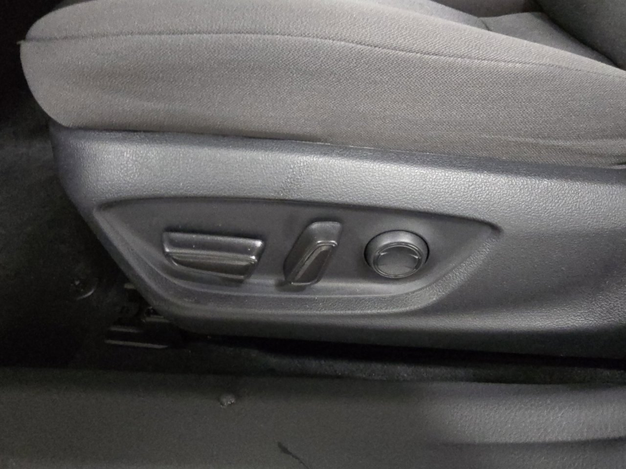 Certified 2023 Toyota Camry LE image 24