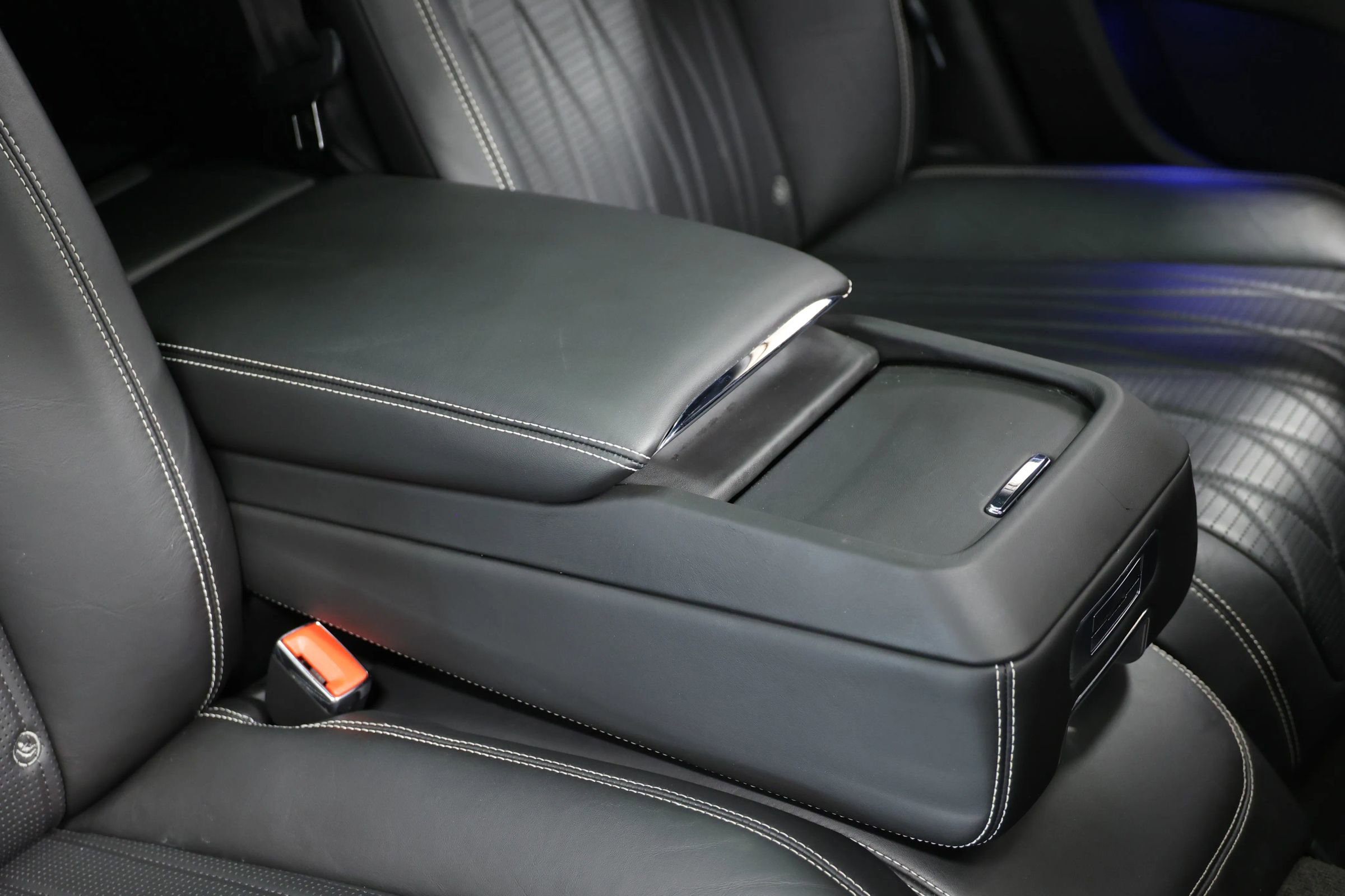 Used 2020 Bentley Flying Spur W12 image 97