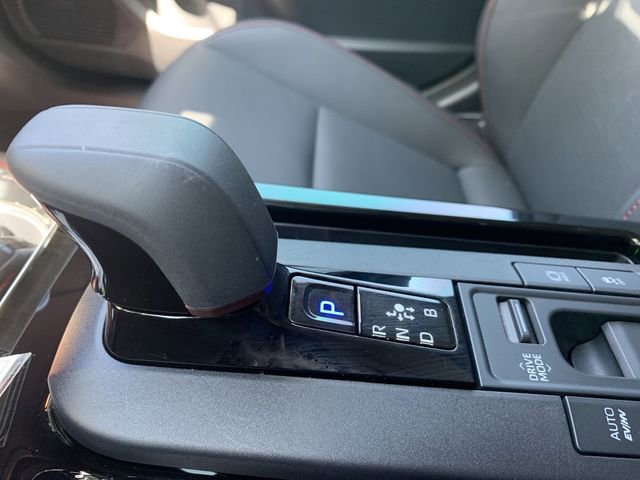 Used 2024 Toyota Prius Prime FWD image 25