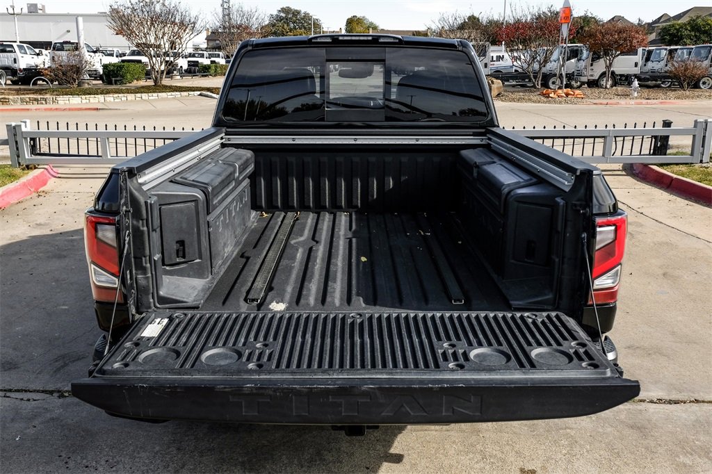 Used 2020 Nissan Titan Platinum Reserve w/ Moonroof Package image 56