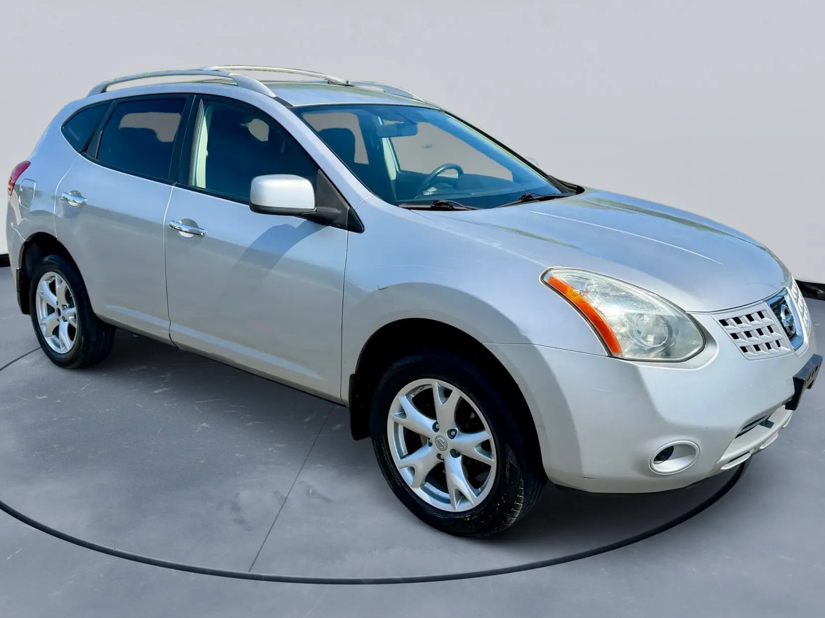 Used 2010 Nissan Rogue SL AWD/4WD image 10