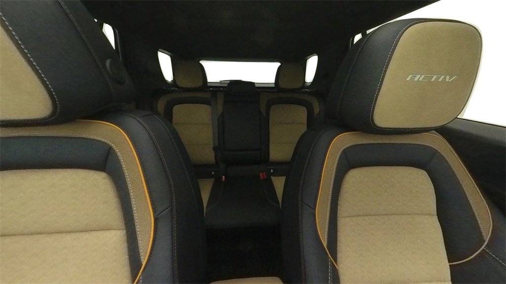 Used 2025 Chevrolet Equinox ACTIV w/ Safety and Technology Package image 34