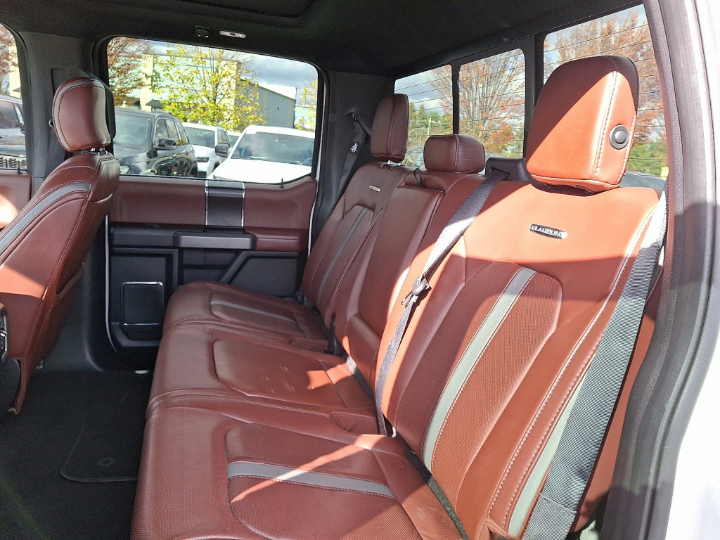 Used 2018 Ford F150 Platinum w/ Equipment Group 701A Luxury image 20