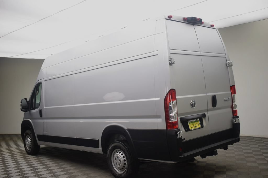 New 2026 RAM ProMaster 3500 w/ Convenience Group FWD image 13