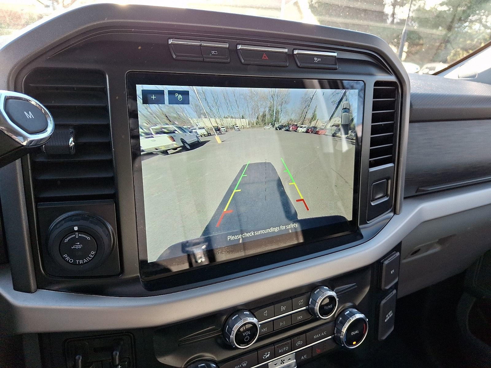 Used 2022 Ford F150 XLT w/ Equipment Group 302A High image 18