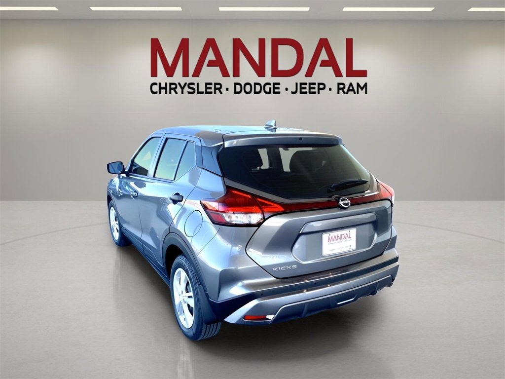 Used 2024 Nissan Kicks S image 8