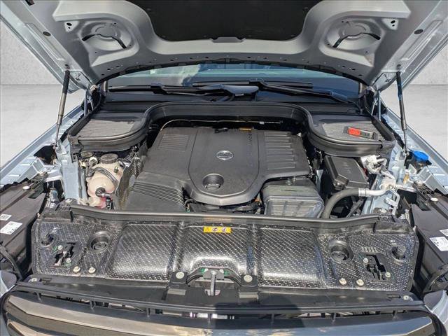 New 2026 Mercedes-Benz GLS 450 4MATIC image 19