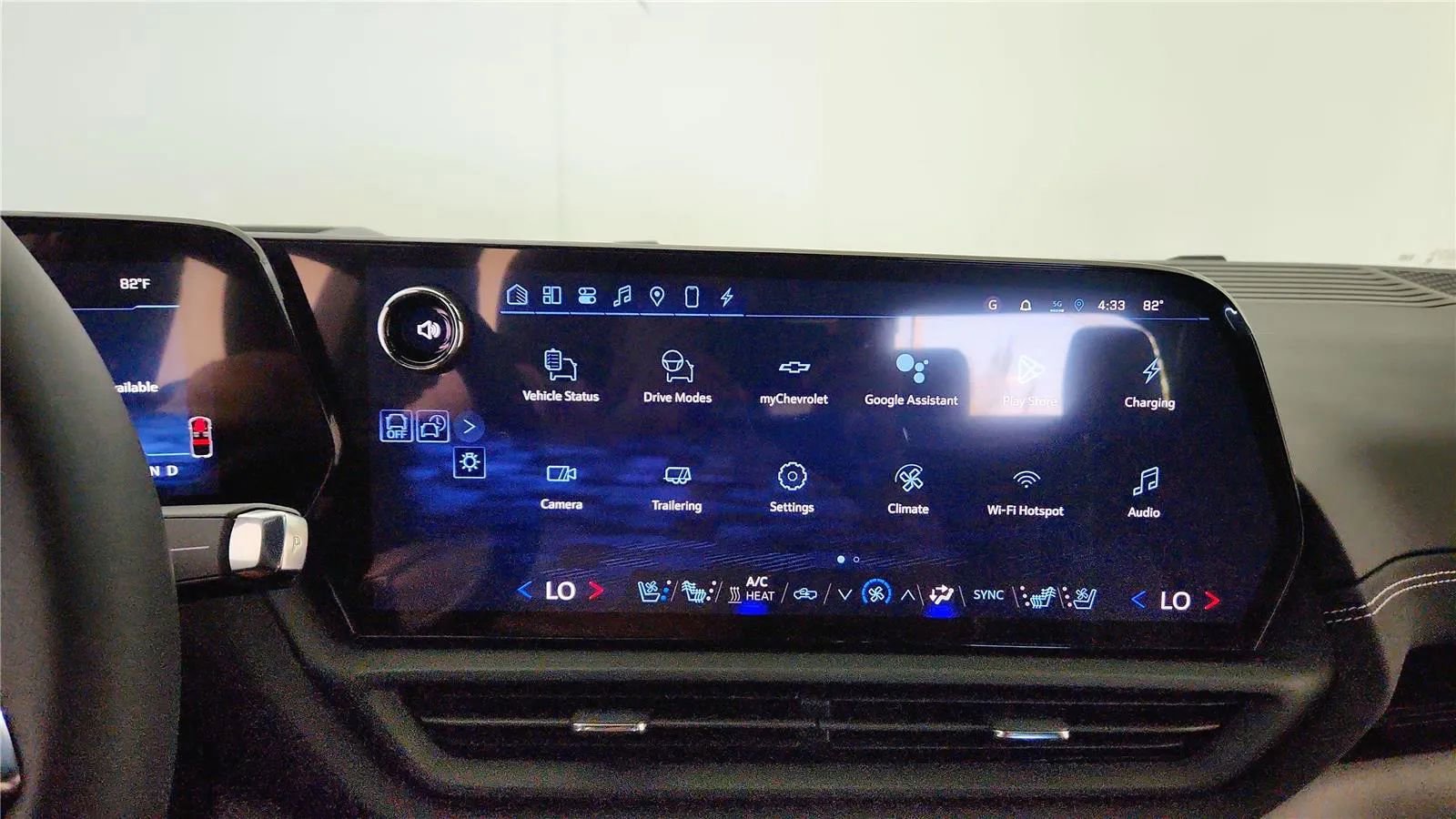 New 2026 Chevrolet Silverado EV LT w/ Plus Package image 25