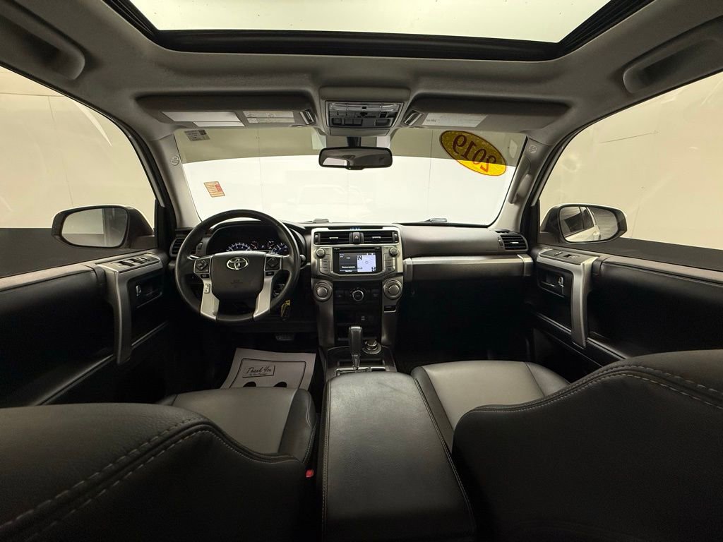 Used 2019 Toyota 4Runner SR5 Premium AWD/4WD image 3