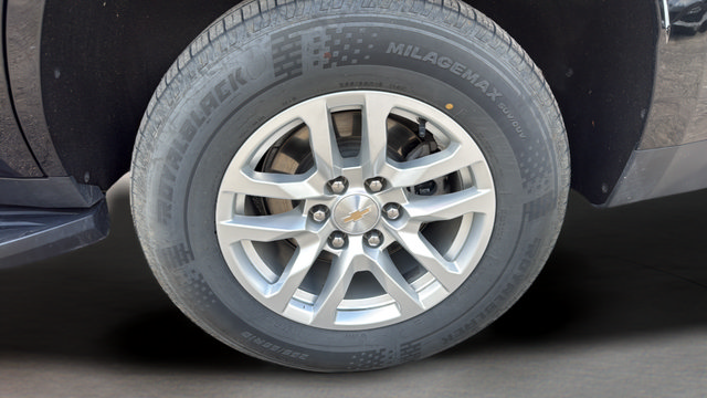 Used 2024 Chevrolet Tahoe LT AWD/4WD image 32