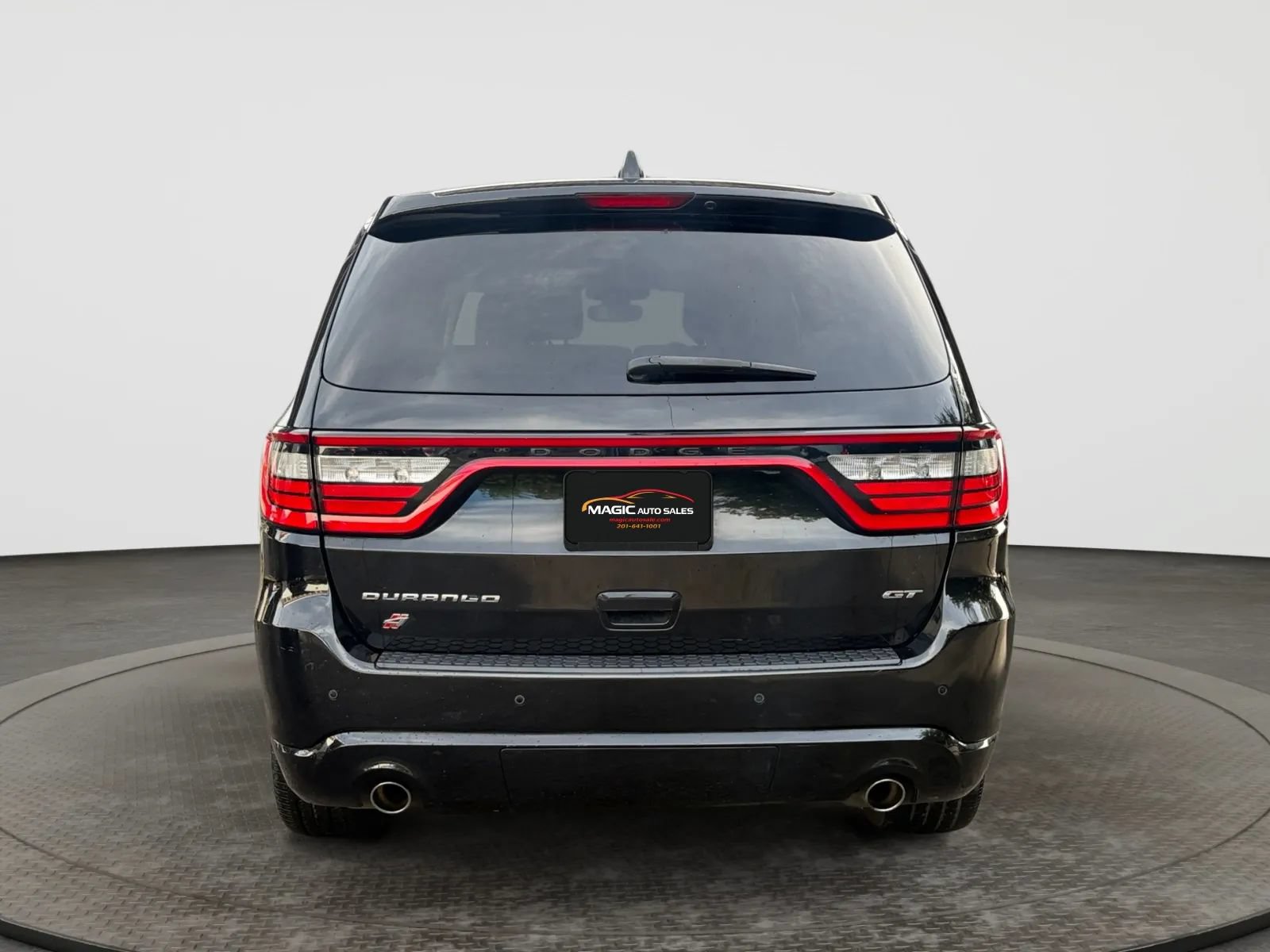 Used 2018 Dodge Durango GT AWD/4WD image 9