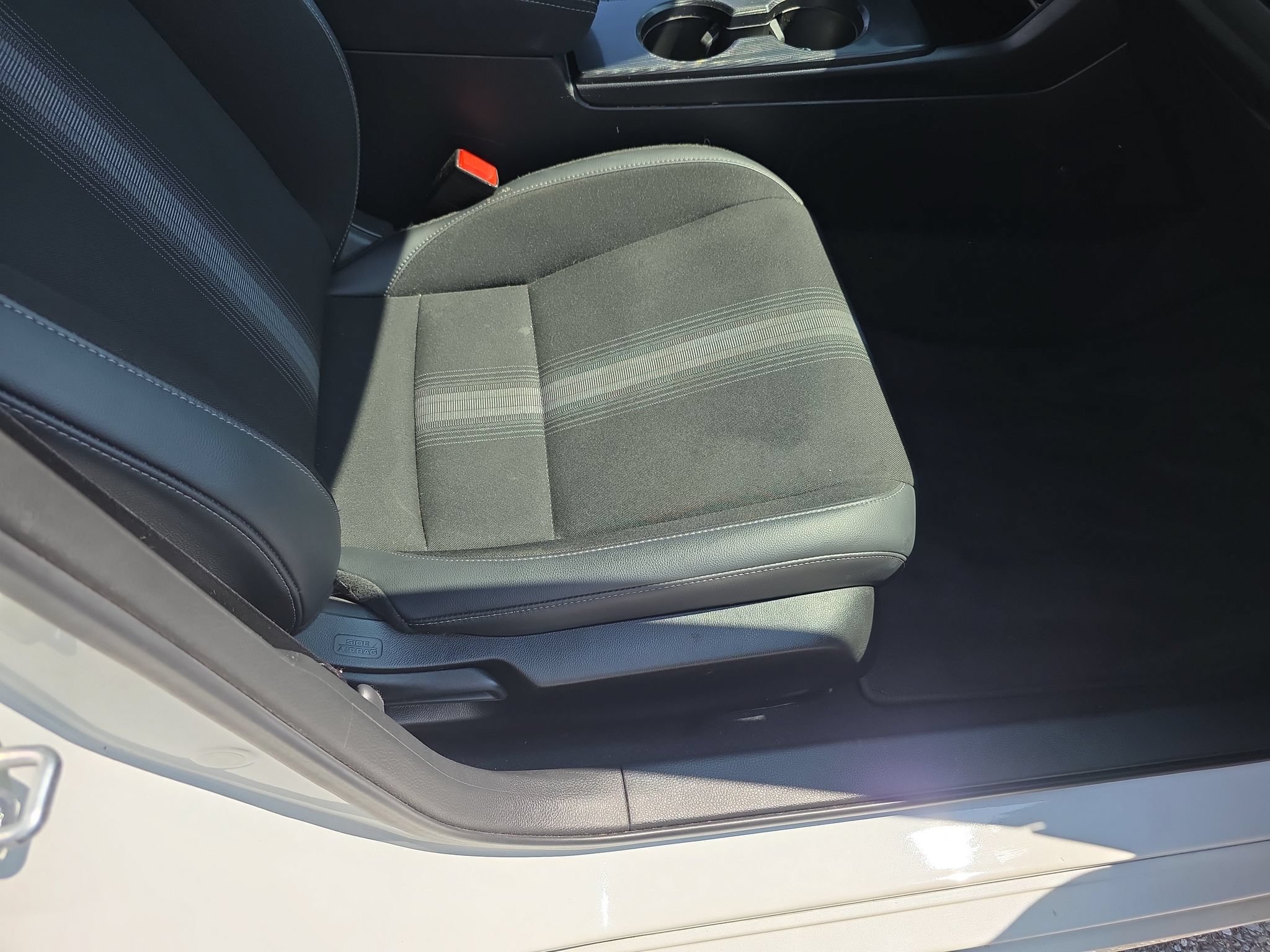 Used 2022 Honda Civic Sport image 12