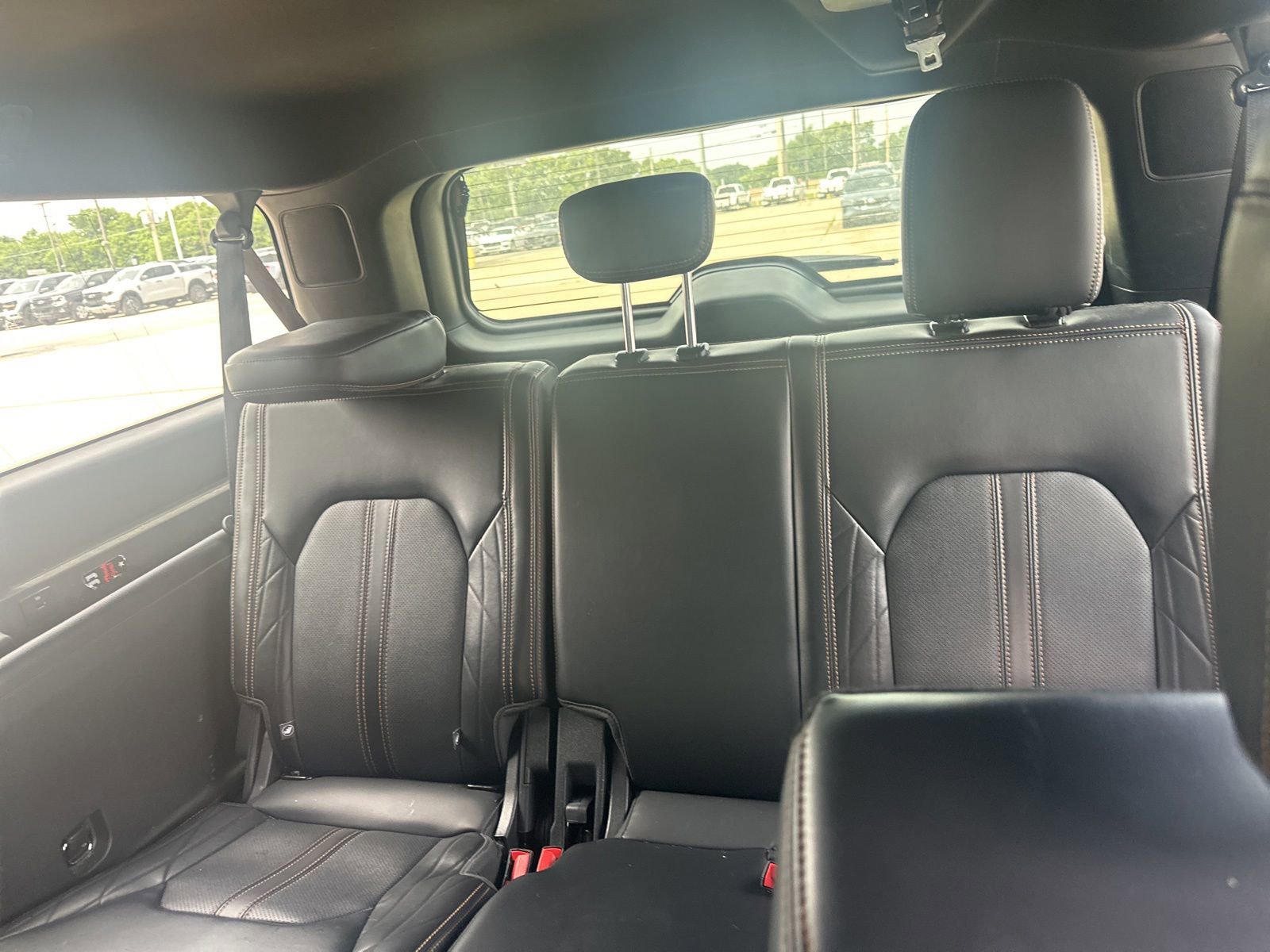 Used 2023 Ford Expedition Max Platinum AWD/4WD image 11