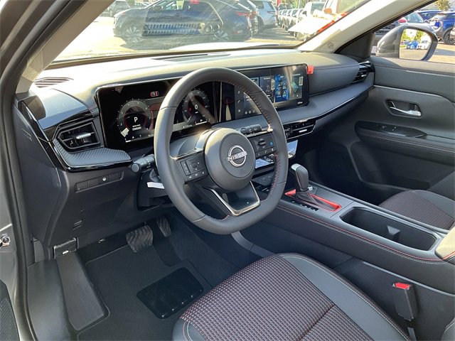 New 2026 Nissan Kicks SR w/ Cold Weather Package image 7