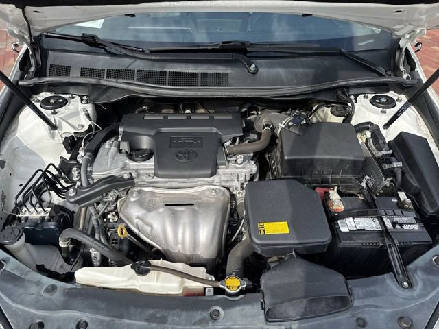 Used 2015 Toyota Camry XLE FWD image 30
