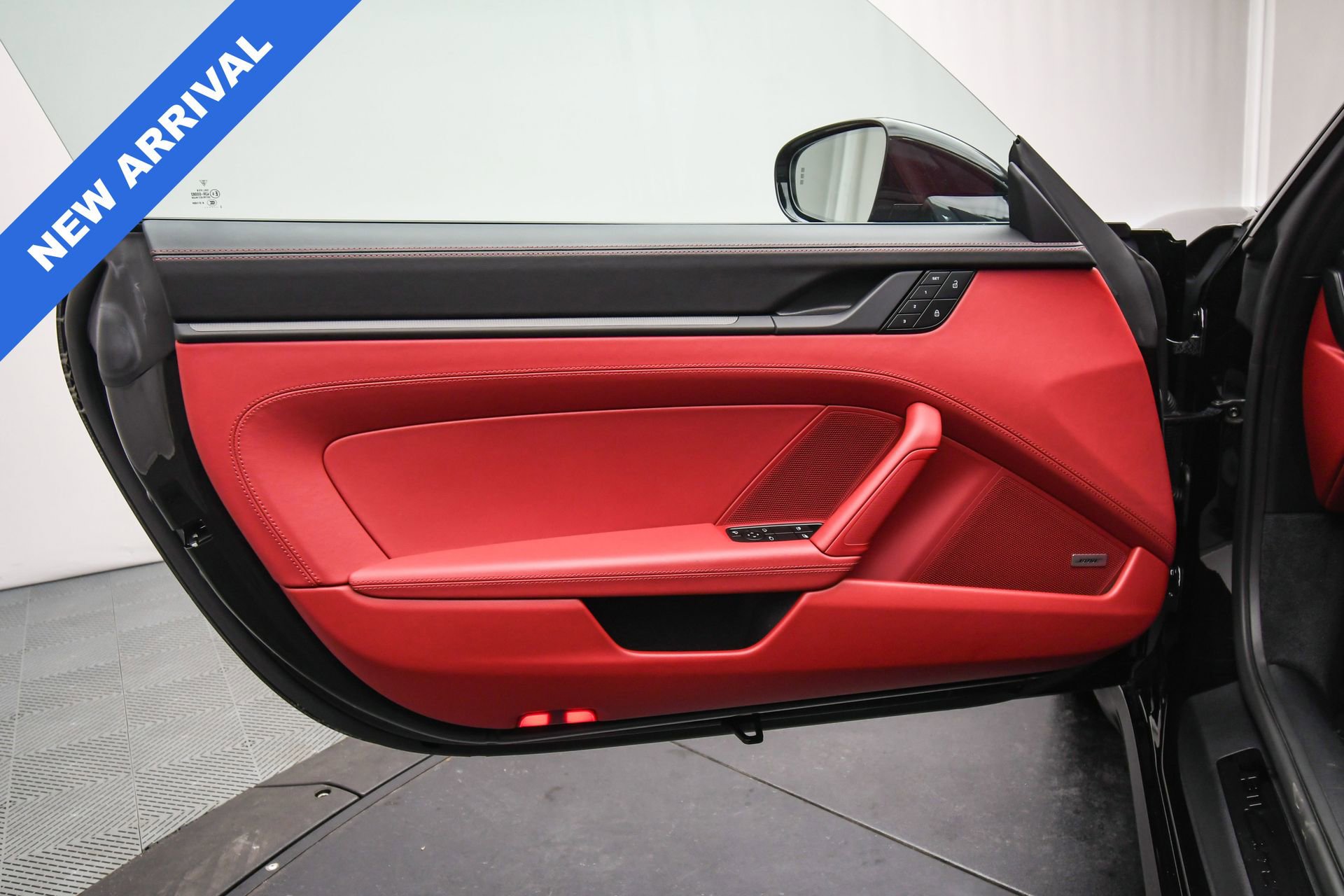 Used 2024 Porsche 911 Carrera GTS image 41