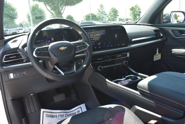 New 2026 Chevrolet Traverse LT w/ Driver Confidence Package FWD image 19