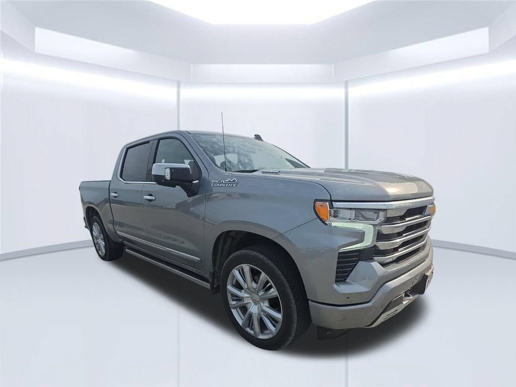 Used 2024 Chevrolet Silverado 1500 High Country AWD/4WD image 10