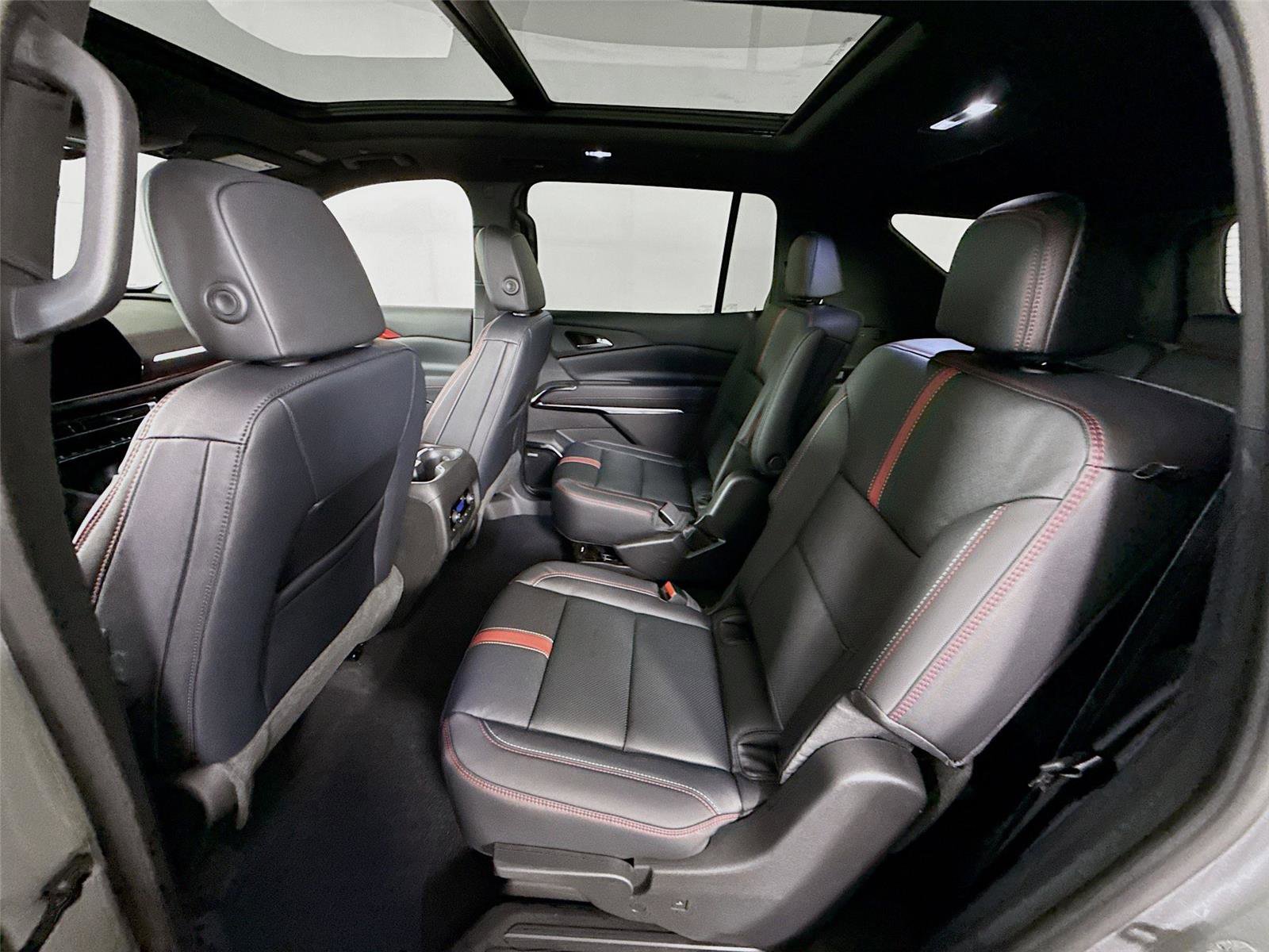 New 2026 Chevrolet Traverse RS image 20