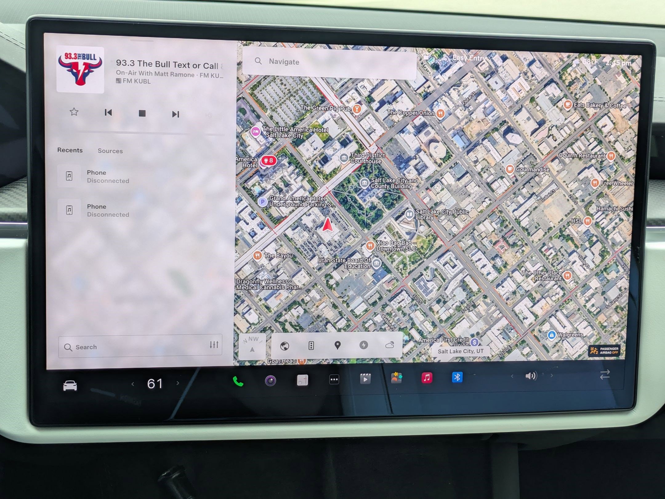 Used 2023 Tesla Model X Plaid image 22