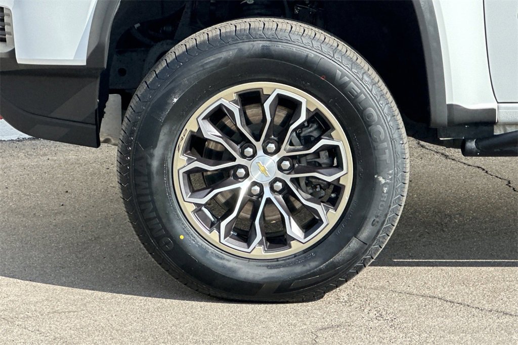 Used 2021 Chevrolet Colorado ZR2 image 31