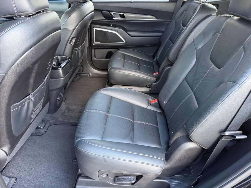 Used 2021 Kia Telluride EX w/ EX Premium Package FWD image 15