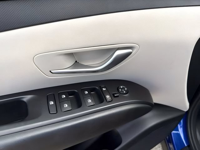 Used 2023 Hyundai Tucson SEL AWD/4WD image 16