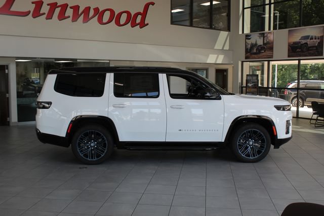 New 2026 Jeep Grand Wagoneer 4WD image 6