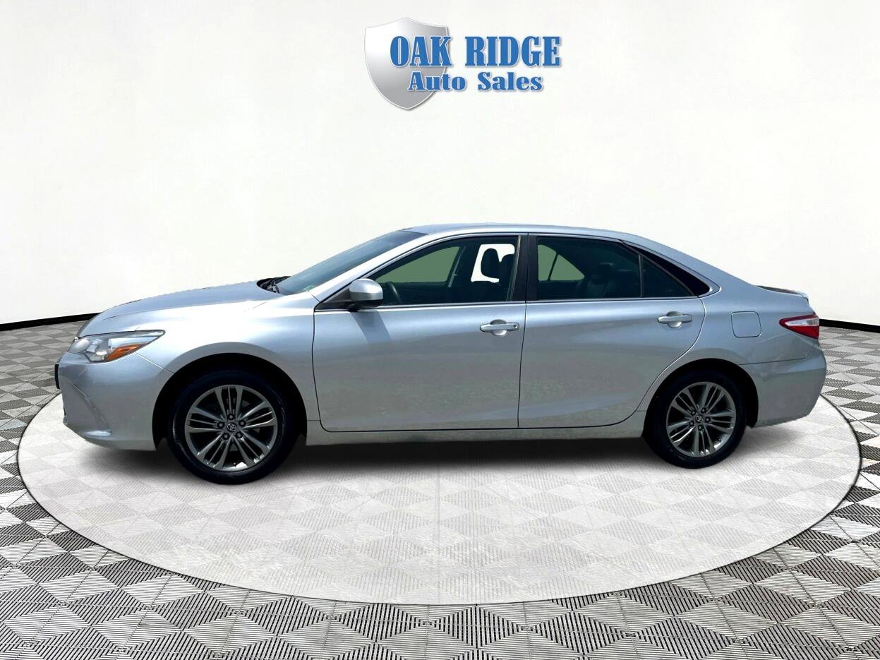 Used 2017 Toyota Camry SE image 8