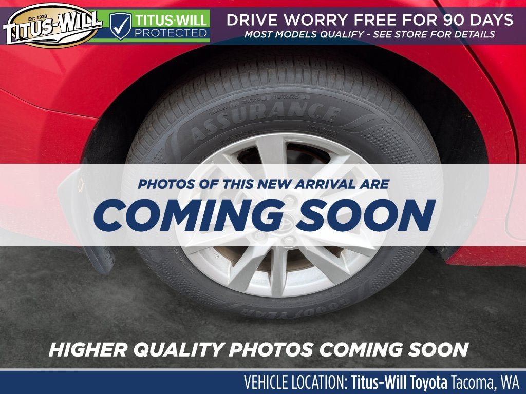 Used 2025 Toyota Camry SE FWD image 5