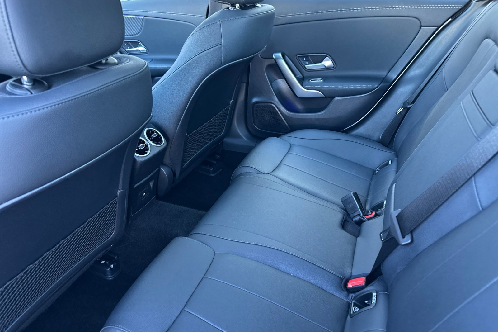 Certified 2025 Mercedes-Benz CLA 250 image 12