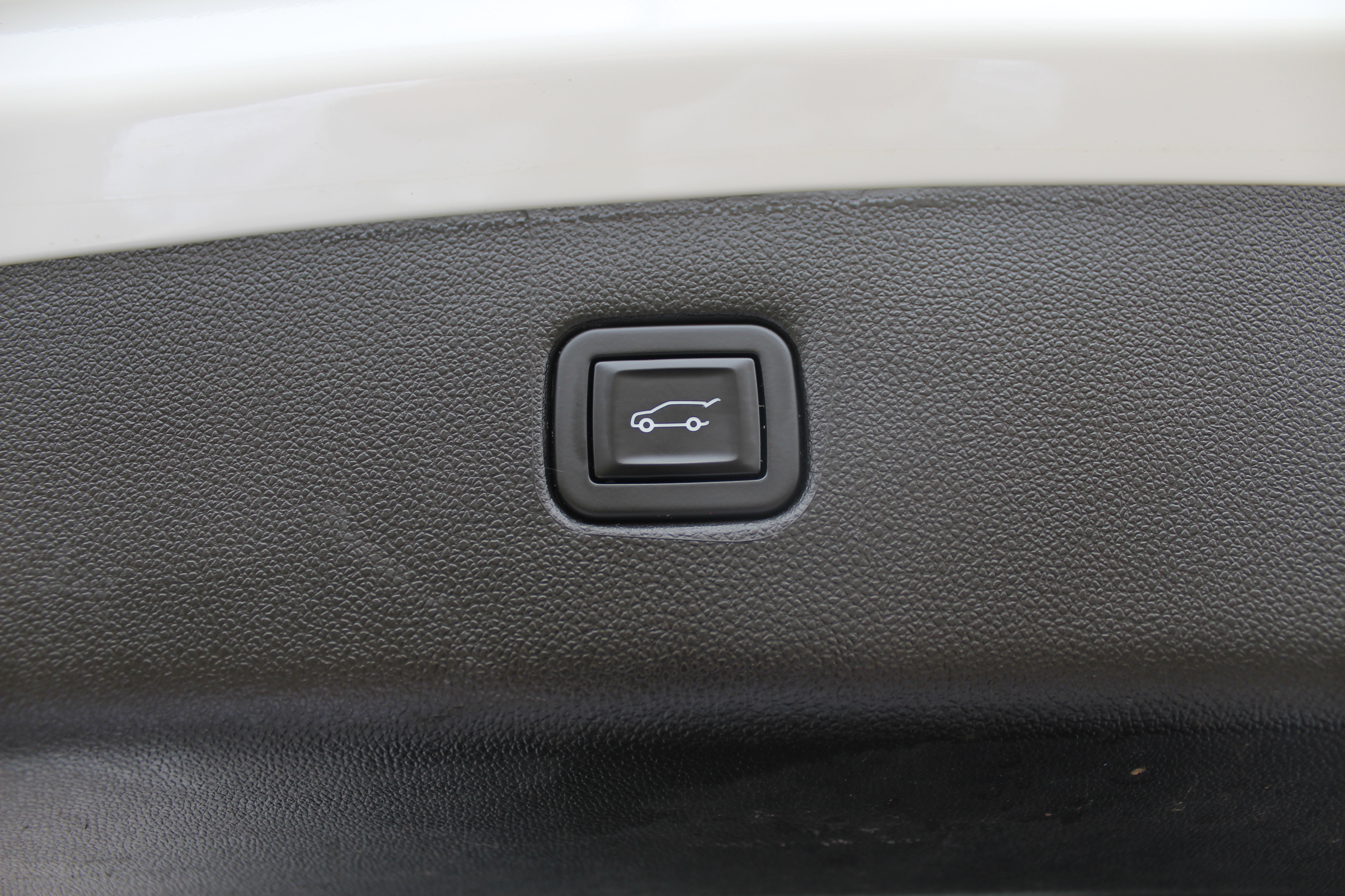 Used 2022 Chevrolet Blazer LT image 10