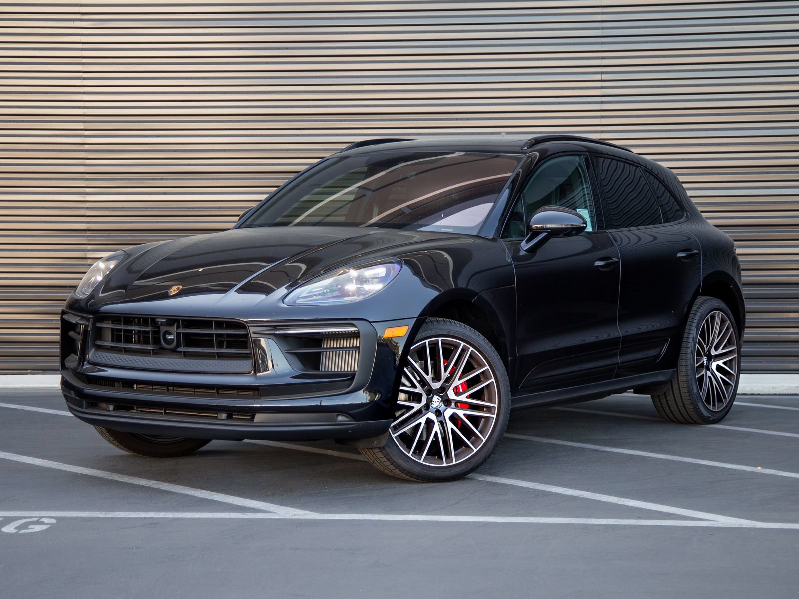 Certified 2026 Porsche Macan S AWD/4WD image 1