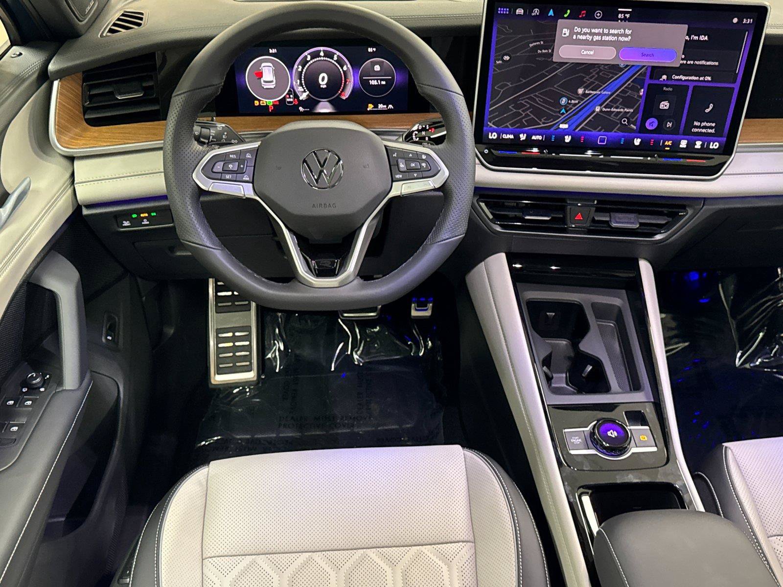 New 2026 Volkswagen Tiguan SEL R-Line AWD/4WD image 13