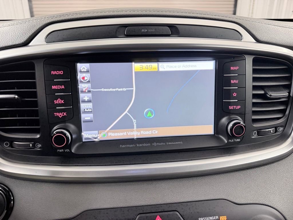 Used 2019 Kia Sorento SX FWD image 17