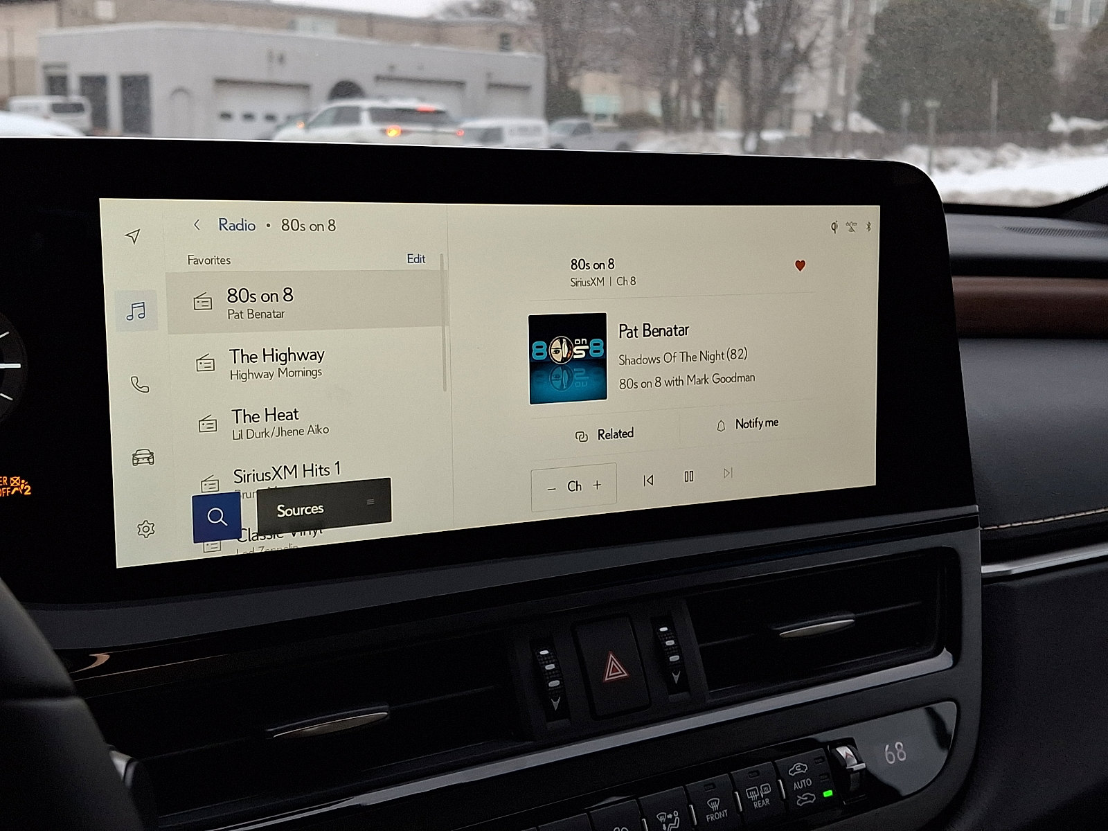 New 2025 Lexus ES 350 Premium image 12