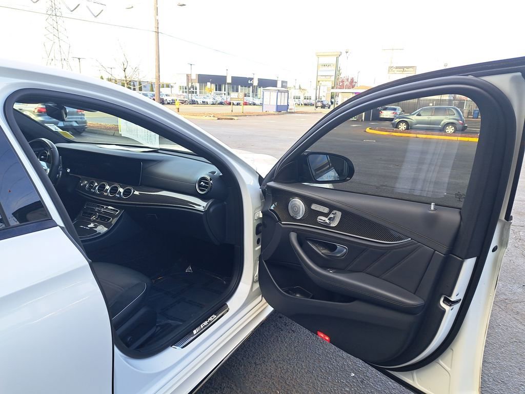 Used 2020 Mercedes-Benz E 63 AMG S image 16