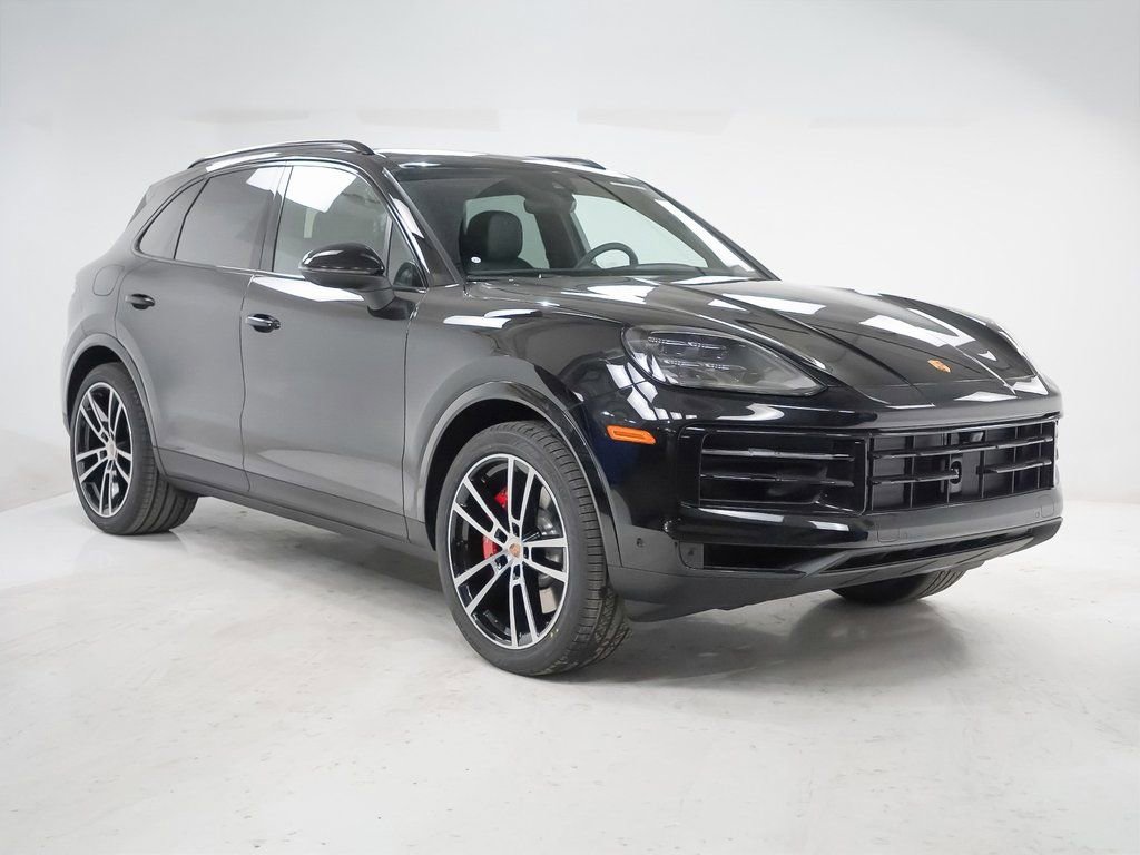 New 2026 Porsche Cayenne S image 8