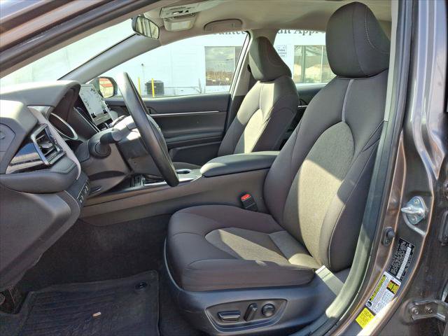 Used 2024 Toyota Camry LE image 17