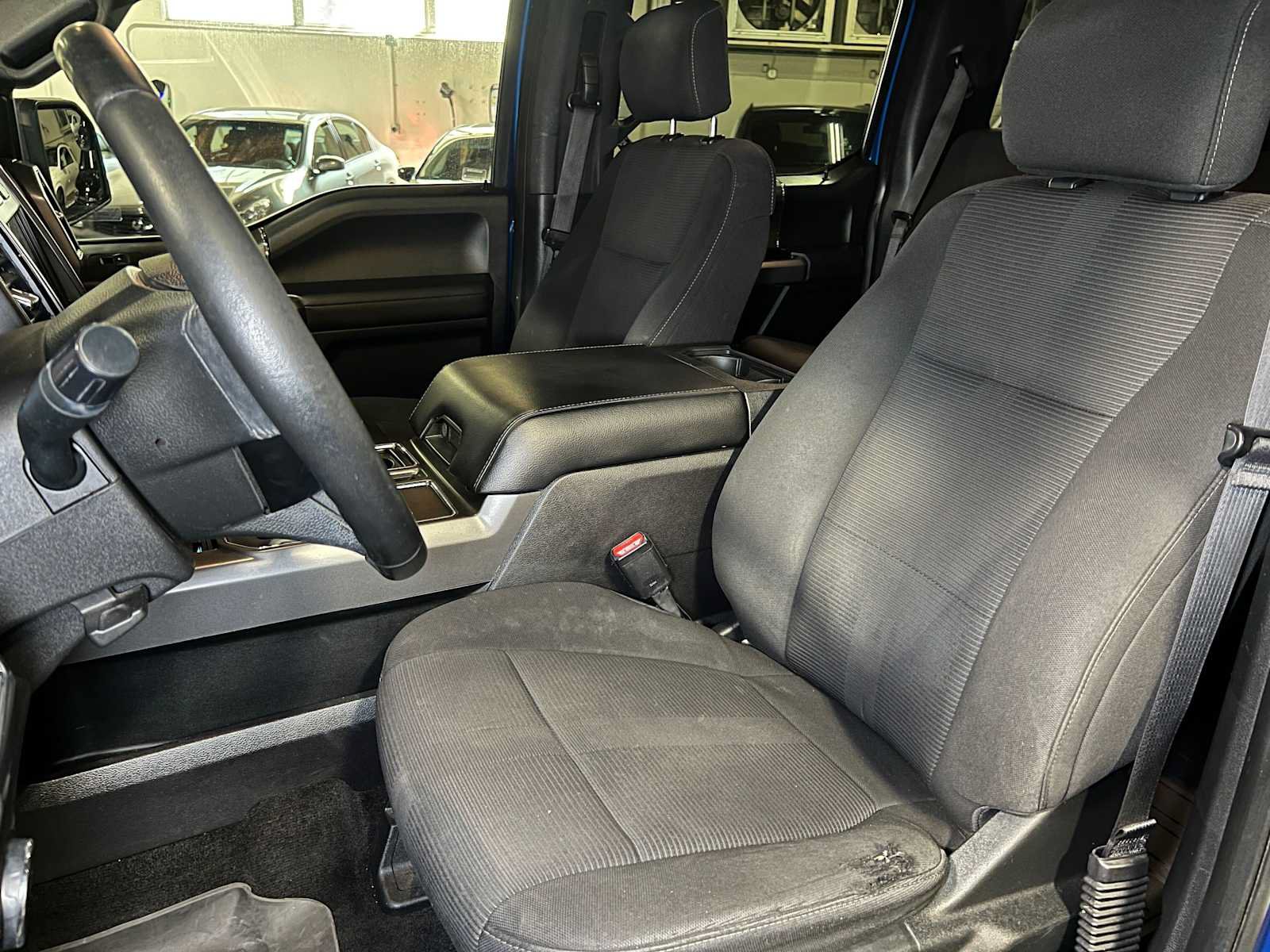 Used 2017 Ford F150 XLT w/ Equipment Group 302A Luxury AWD/4WD image 26
