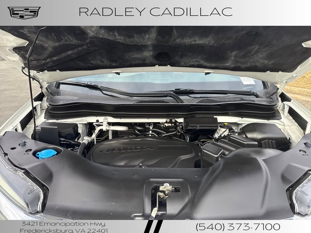 Used 2022 Honda Pilot Touring image 11