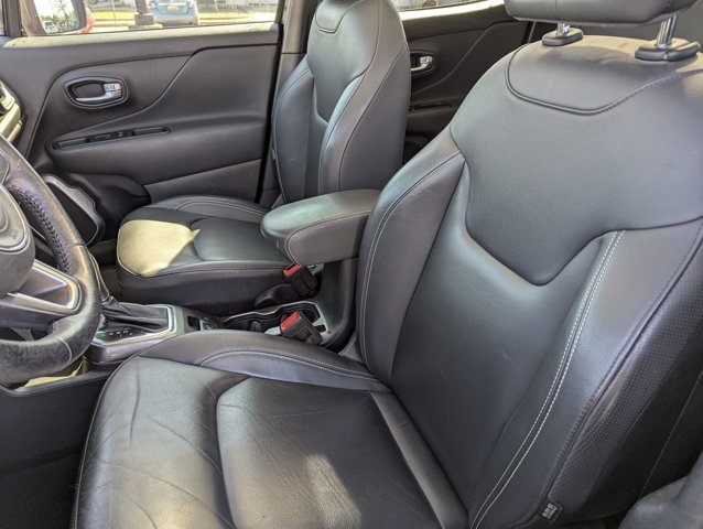 Used 2020 Jeep Renegade Limited image 22