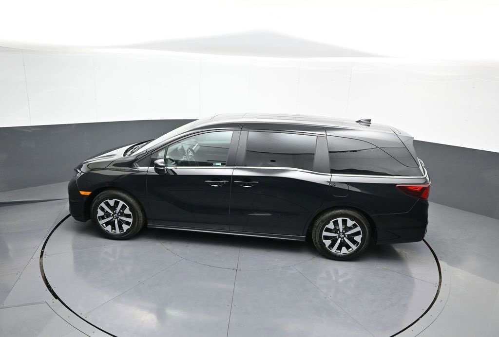 Certified 2025 Honda Odyssey EX-L image 43