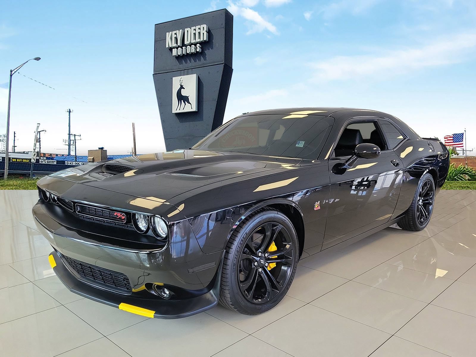 Used 2020 Dodge Challenger R/T Scat Pack w/ Plus Package RWD image 1