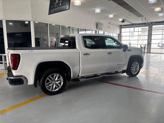 Used 2021 GMC Sierra 1500 SLT w/ SLT Premium Package AWD/4WD image 10
