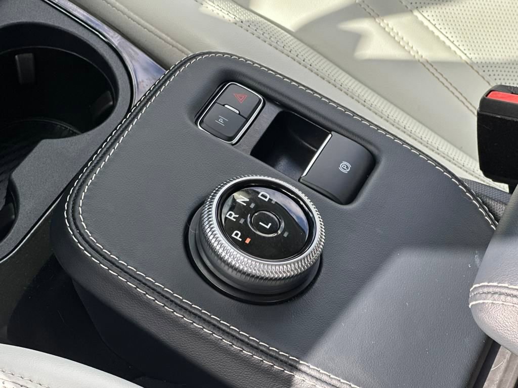 Used 2024 Ford Mustang Mach-E Premium image 19